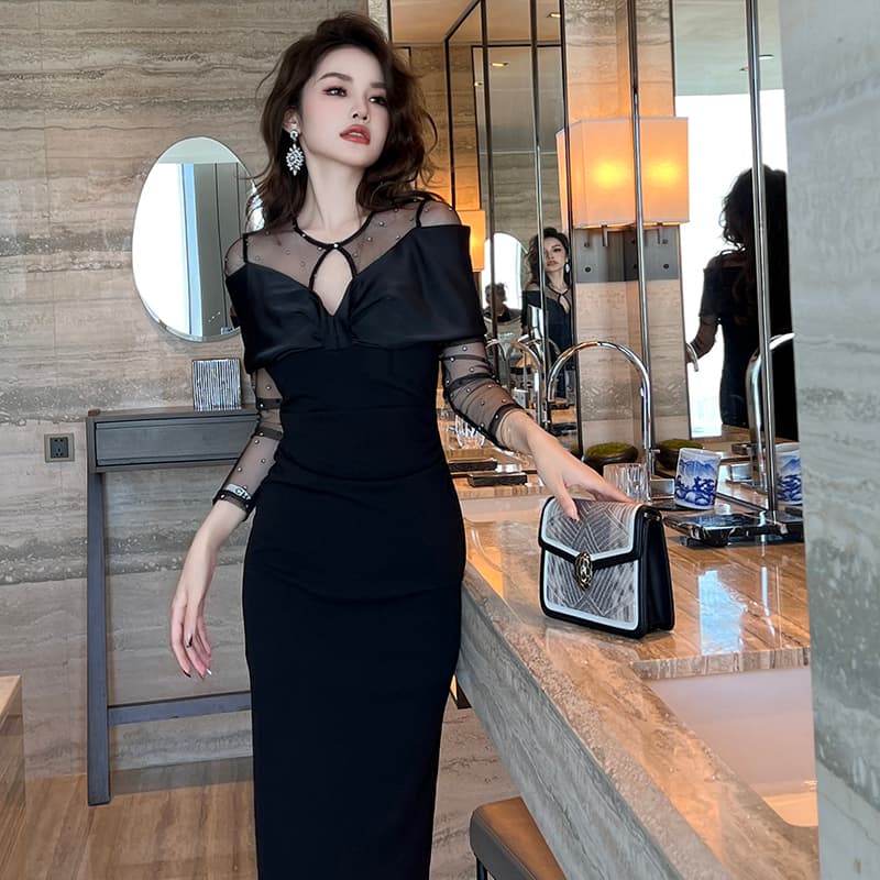 メッシュスリーブ フォーマルワンピース　ロングドレス　ブラックドレス